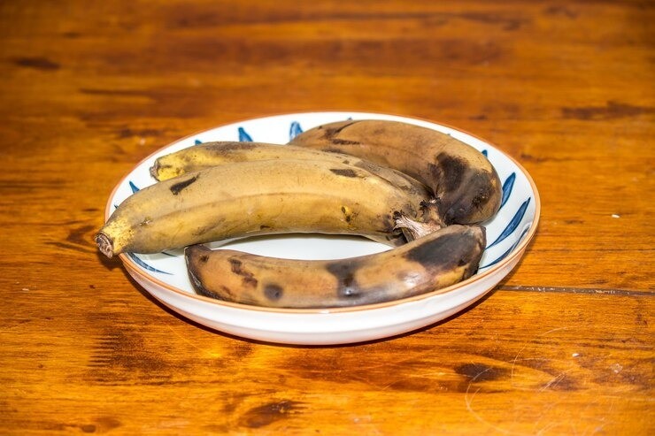 pisang rebus vs pisang utuh, manfaat pisang rebus, indeks glikemik pisang, pisang untuk diet, pisang untuk diabetes, camilan sehat ibu menyusui, MPASI buah pisang, makanan sehat pencernaan